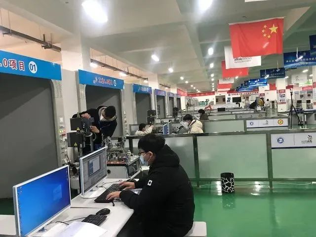 5806_zawt_2847.jpg