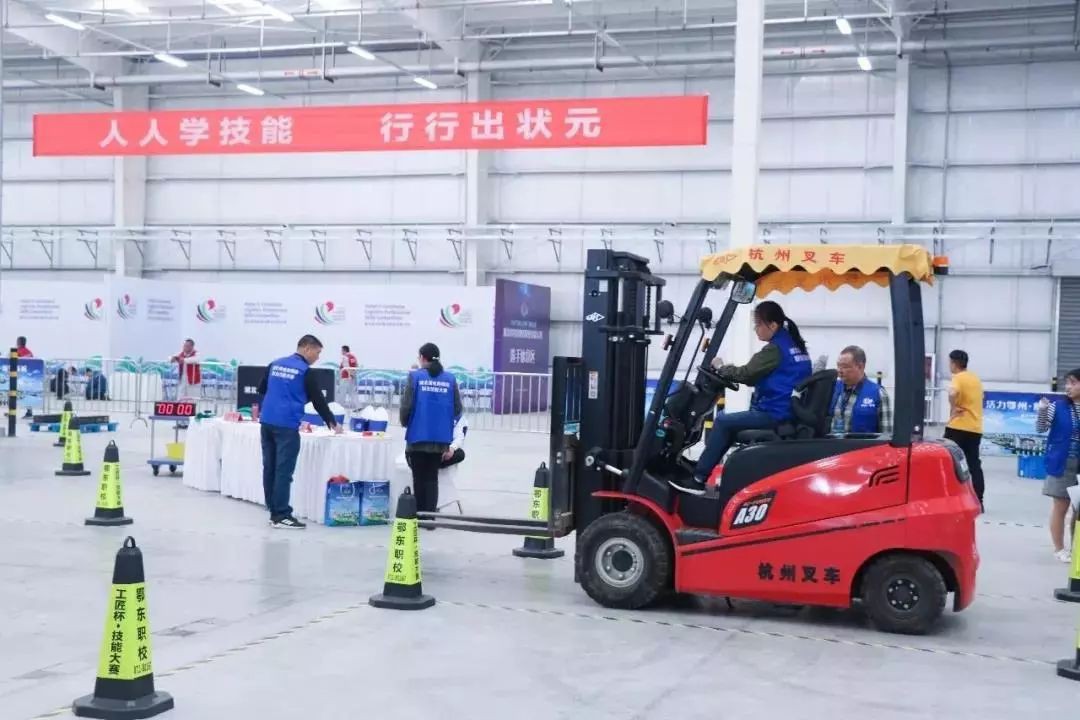 27743_hkbk_5011.jpg