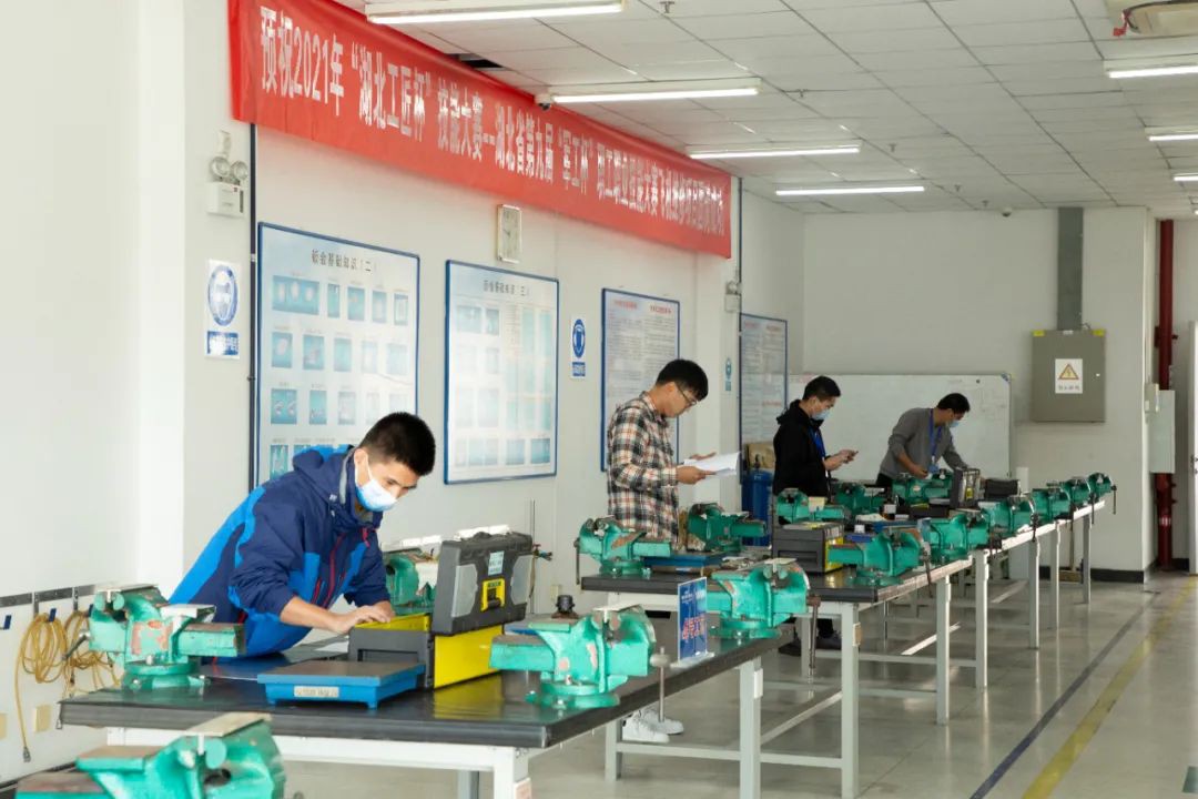 8332_axna_7676.jpg