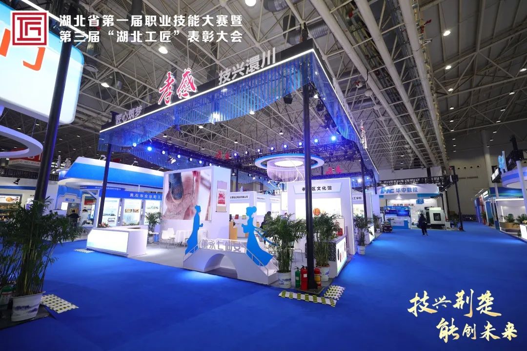 33882_kqma_9091.jpg