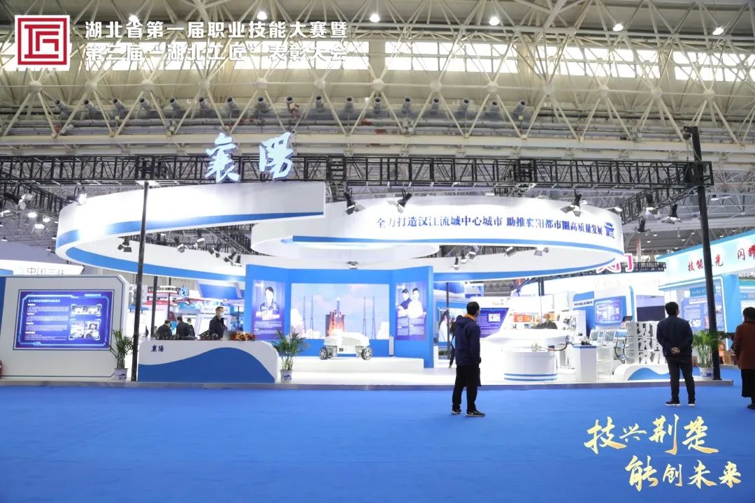 33883_zfp5_6408.jpg